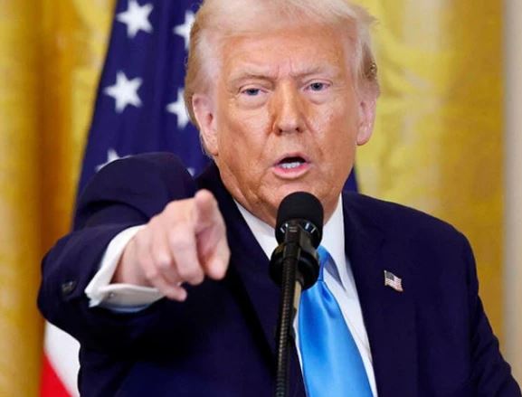 ایران آزادی کی طرف بڑھ رہا ہے، امریکا مظاہرین کی مدد کیلئے تیار ہے، صدر ٹرمپ